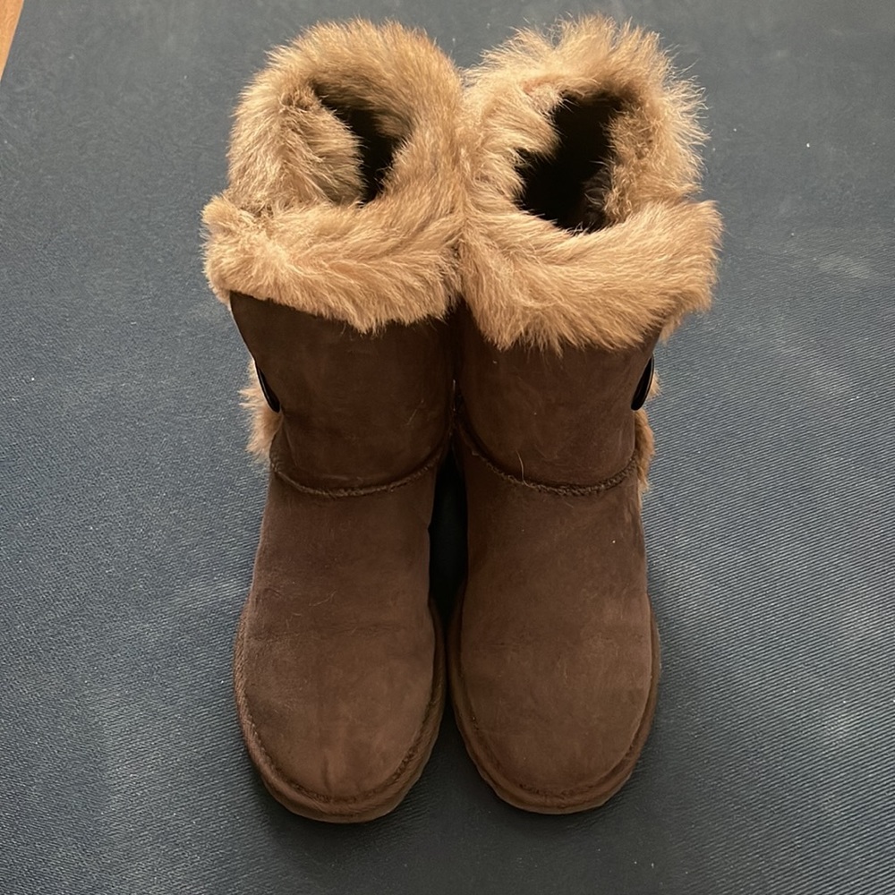 Ugg With Real Fur On Inside Lining And Real Sheep… - image 3